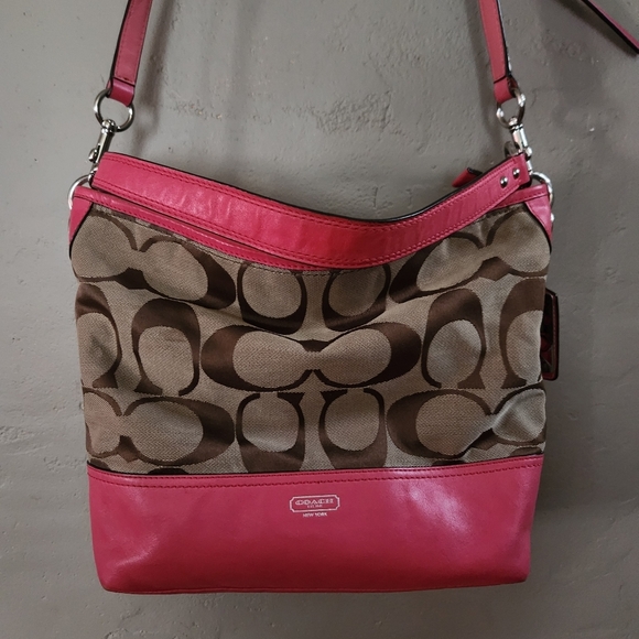 Vintage Coach Hamptons Signature  Crossbody Or Shoulder Bag Watermelon Pink - Picture 5 of 12